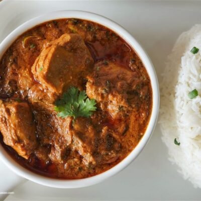 Chicken Hyderabadi Qorma Daig